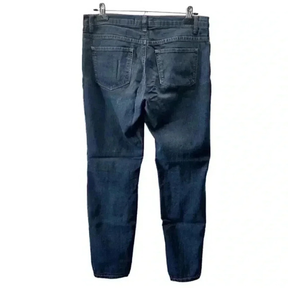 Forever 21 Jeans  Slim Fit Cropped Ankle Length Mid Rise Dark Blue Denim Size 28 - Picture 2 of 13